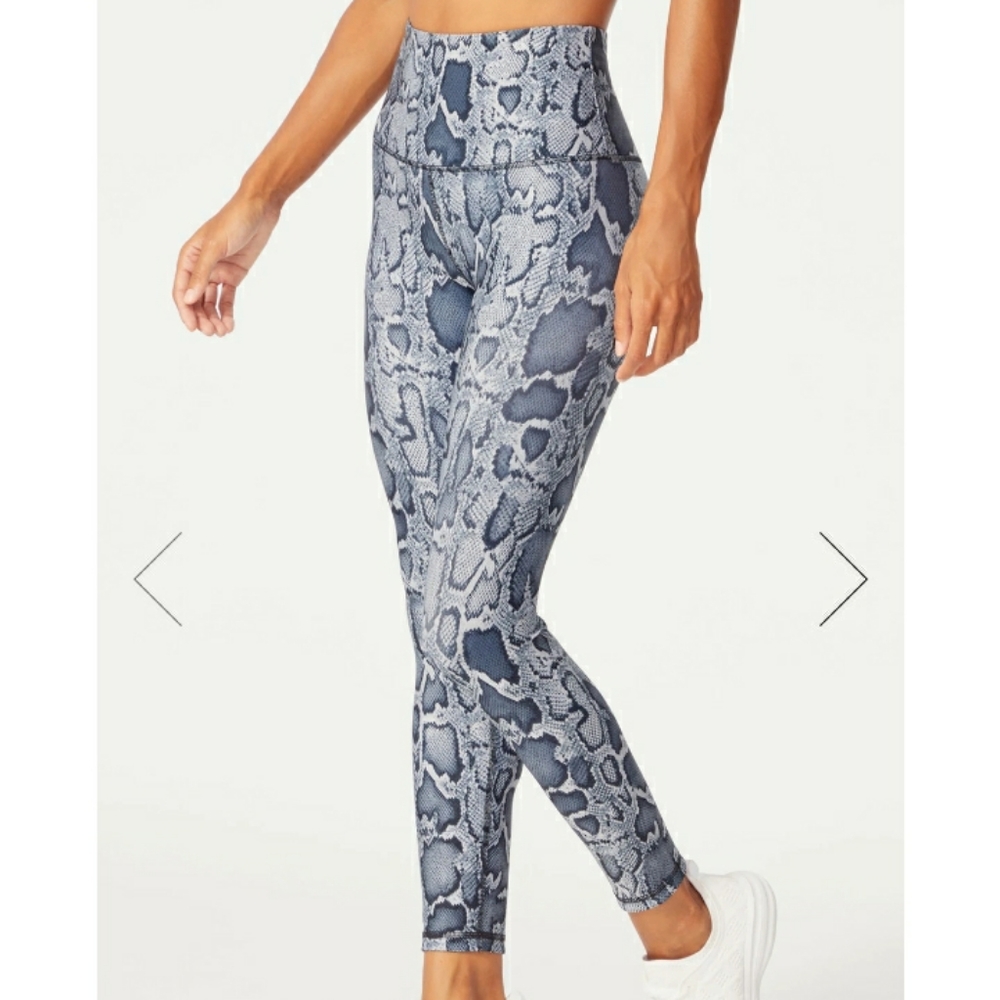Reversible Legging - Picture 3 of 5